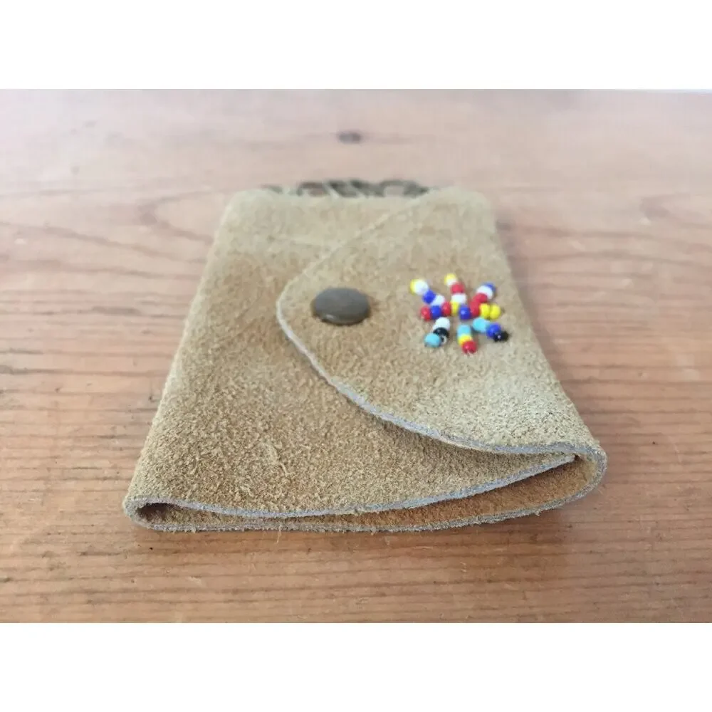 Vtg Southwestern Beaded Cow Hide Leather Snap Key Wallet Virginia VA Souvenir